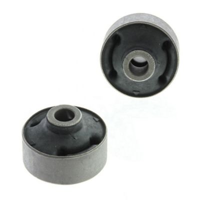 Un brazo más bajo de Mitsubishi Lancer VIII que forra a Front Lower Control Arm Bushes 4013A426